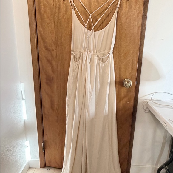 Out From Under Knotted Back Beach Maxi Cover-Up | Size Large | Like New - Picture 7 of 10